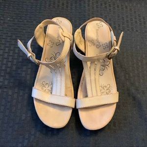 Nude BareTraps Sandals